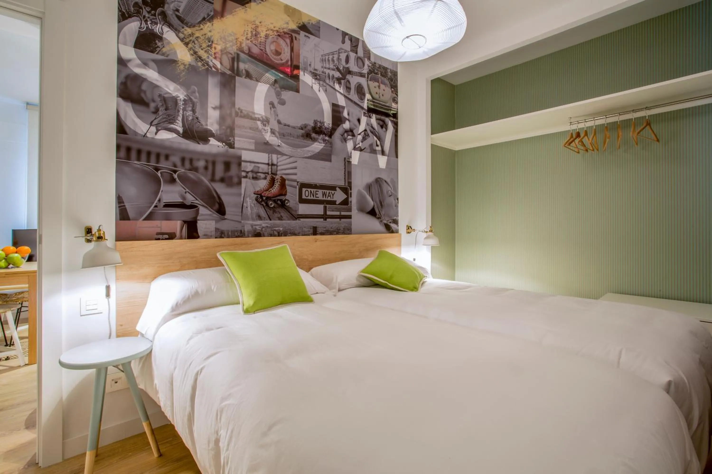 Bedroom, Bed in Slow Suites Luchana