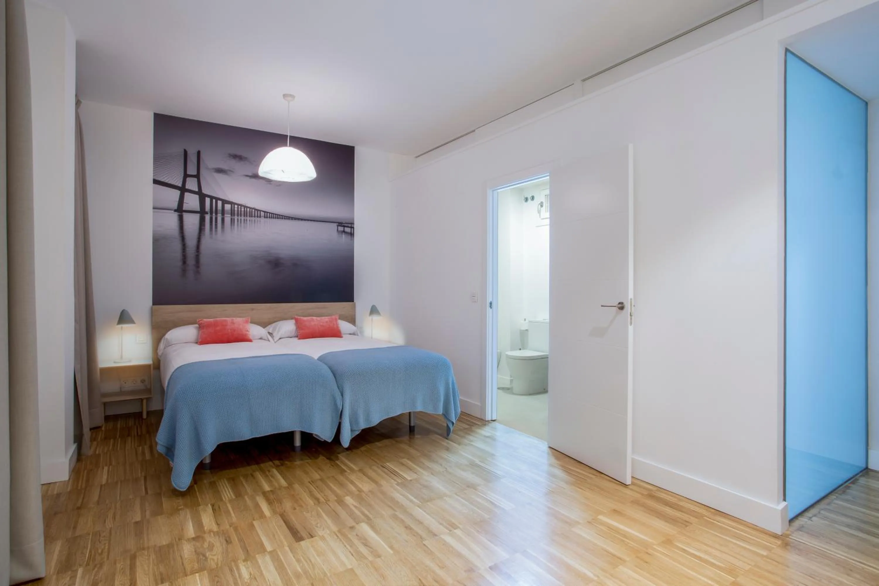 Bedroom, Bed in Slow Suites Luchana