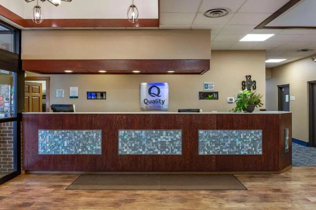 Quality Inn & Suites Zanesville City Center