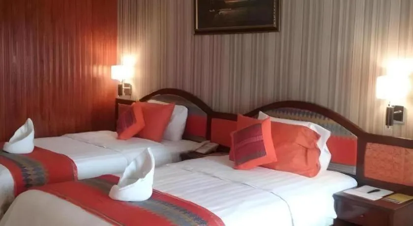 Bed in Parapat View Hotel