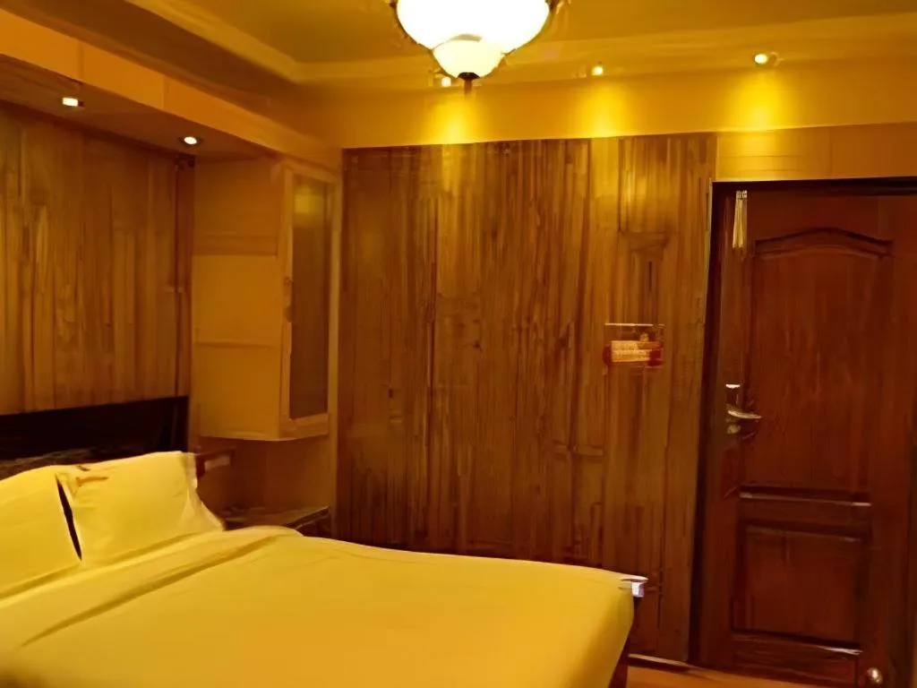 Bed in Sun Park Grand Hotel