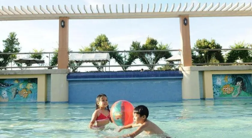 Zaycoland Resort and Hotel