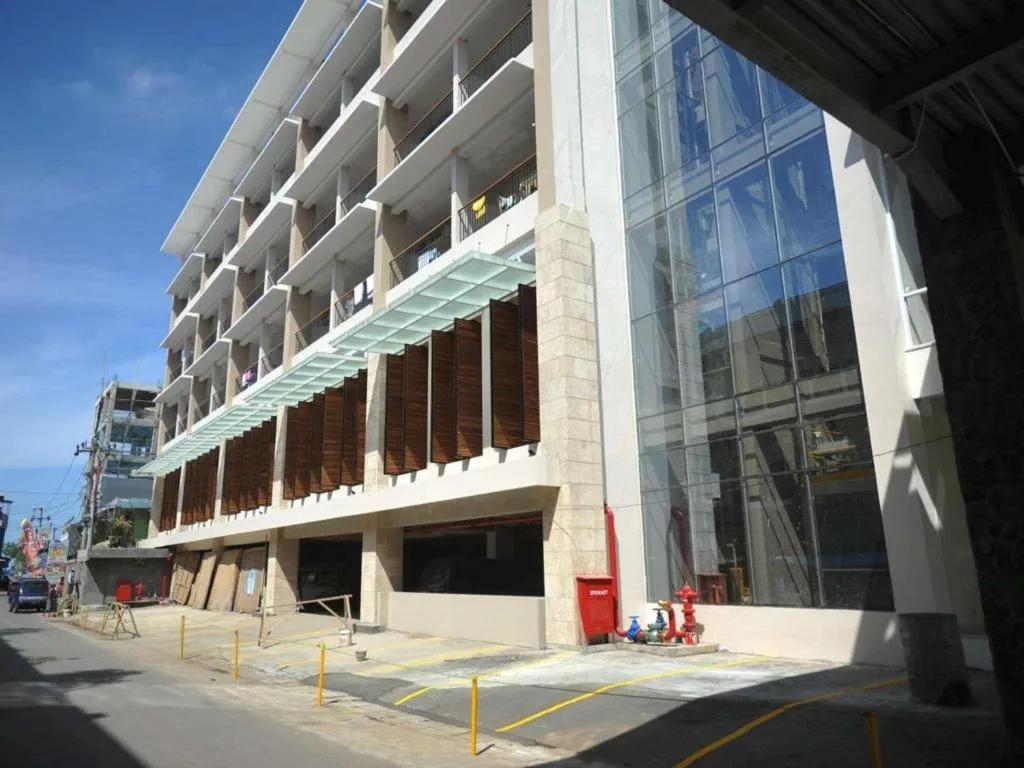 Laut Biru Resort Hotel