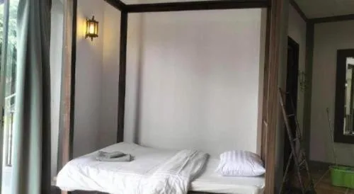 Dern Din Du Dao Resort