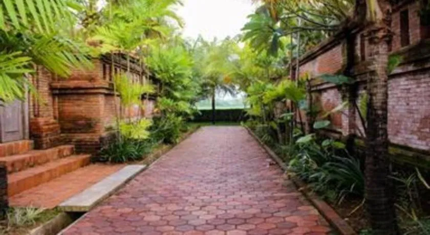 ONO JOGLO RESORT AND CONVENTION JEPARA