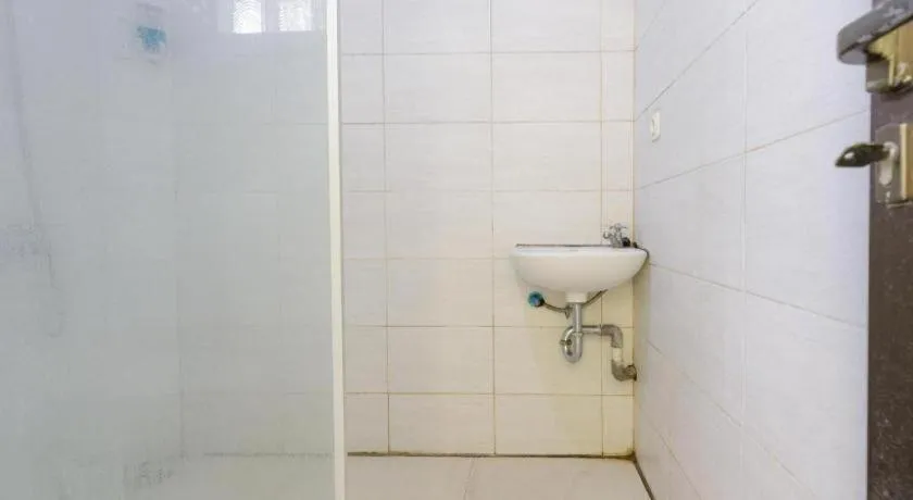 Urbanview Hotel Delima 101 Syariah