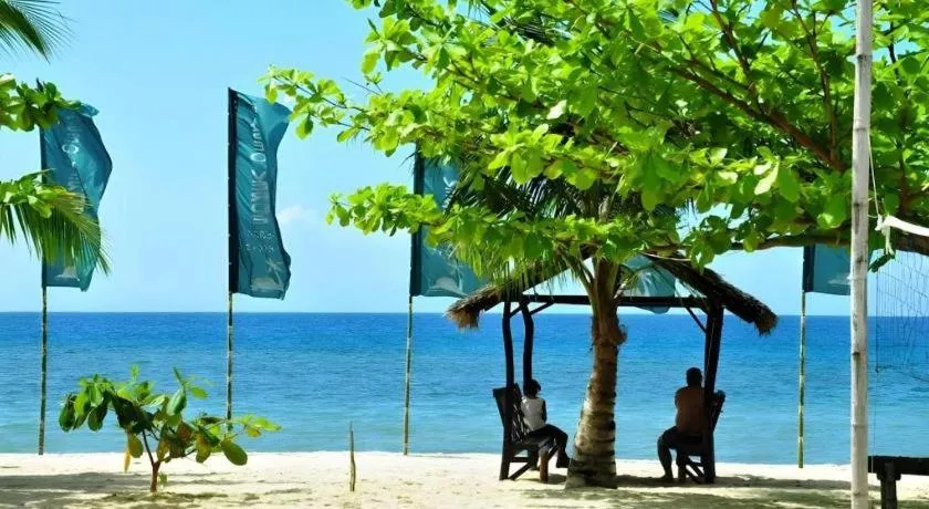 Paseo Verde Beach Resort