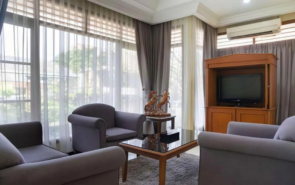 Grage Sangkan Hurip Resort & Spa