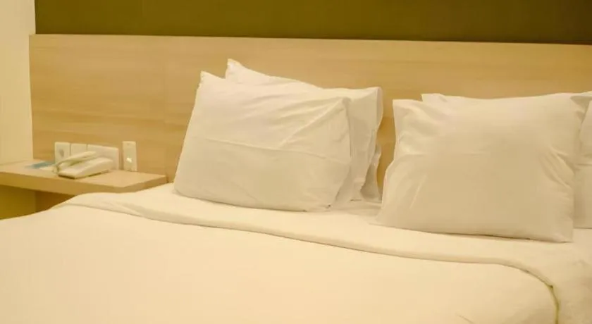 Bed in Grage Sangkan Hurip Resort & Spa