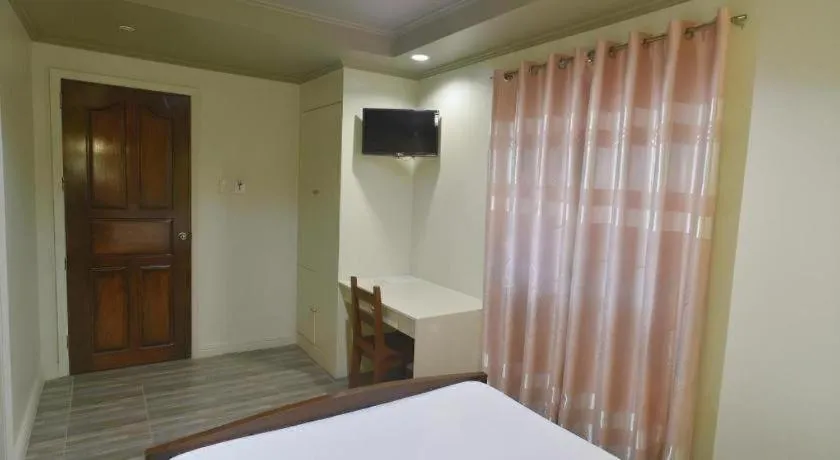 Bed in Summer Connection