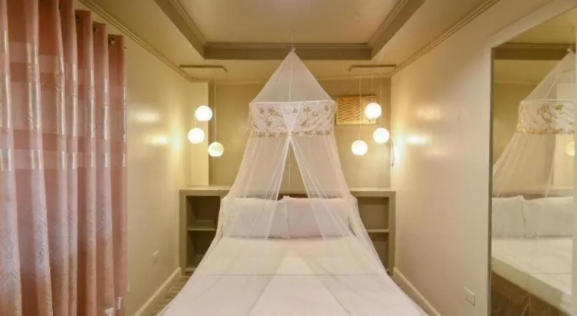 Bed in Summer Connection