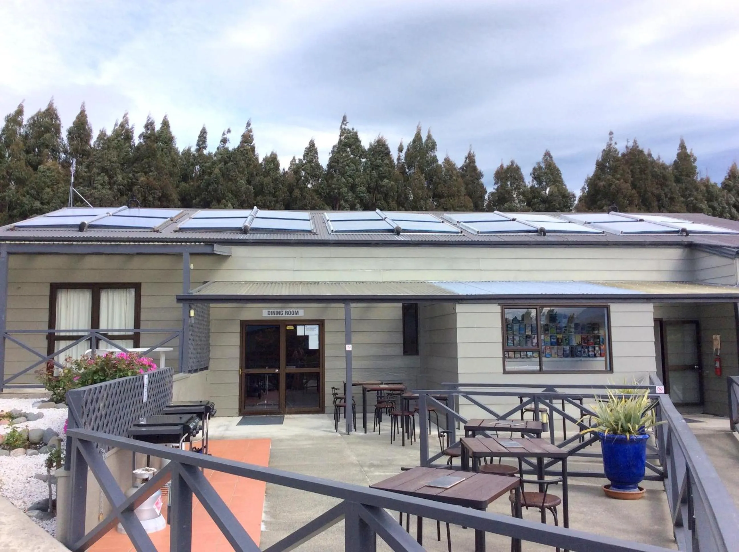 Patio in Fiordland Great Views Holiday Park