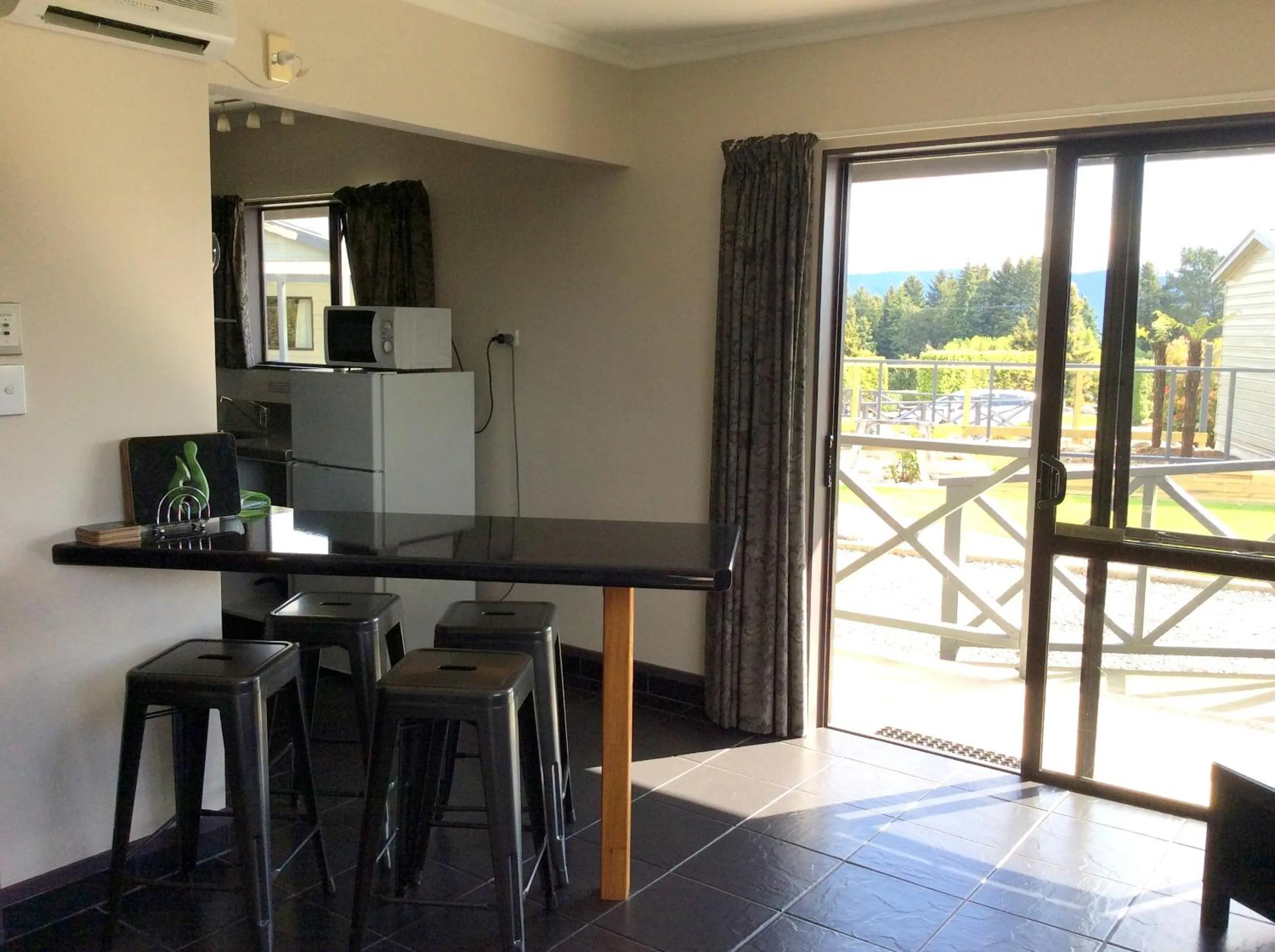 Day in Fiordland Great Views Holiday Park