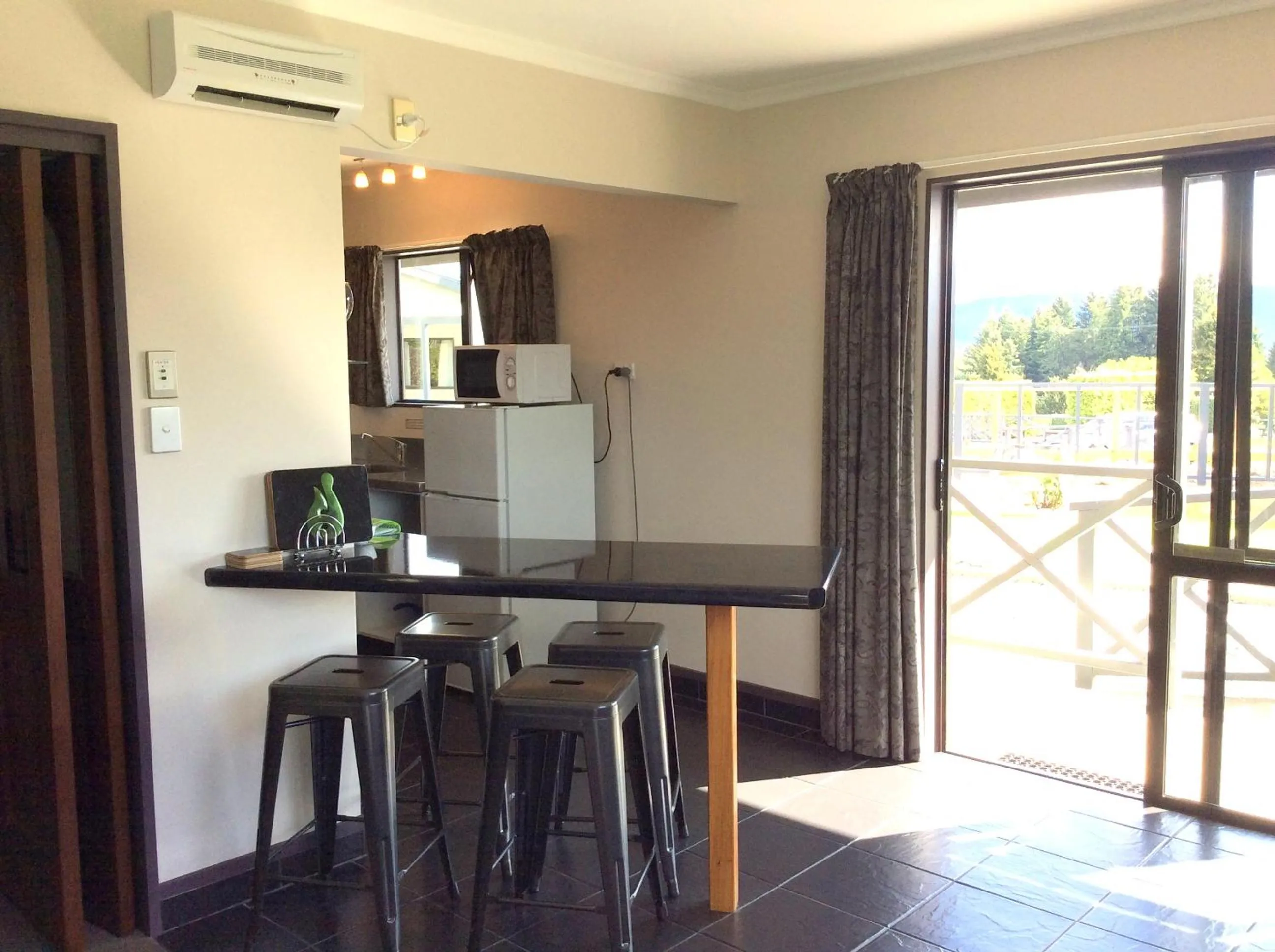 Day in Fiordland Great Views Holiday Park