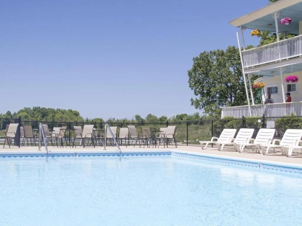 Sun N Sand Resort