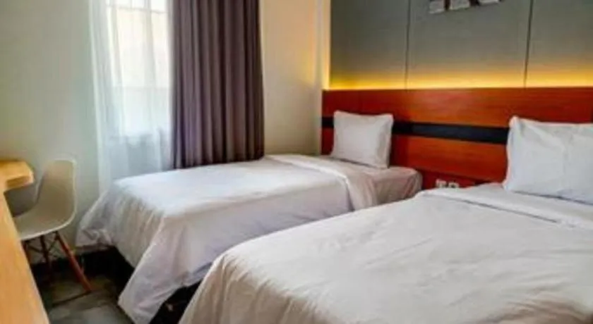 Bed in Queen Boutique Hotel Simpang Lima
