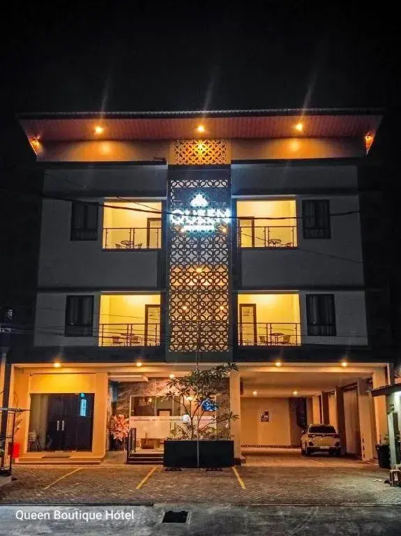 Queen Boutique Hotel Simpang Lima Queen Boutique Hotel Simpang Lima