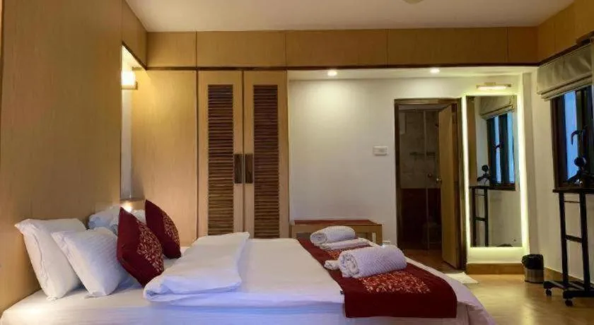 Bed in Hotel Tashi Delek