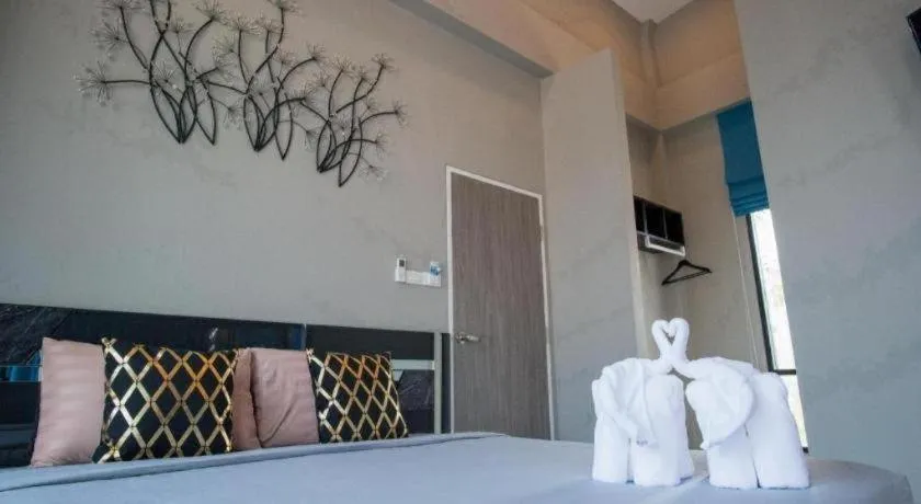 Bed in Charm Resort Cha-am