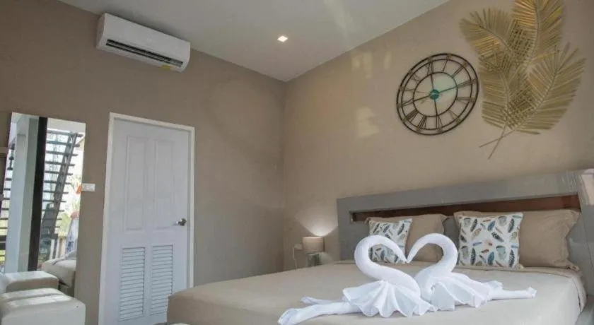 Bed in Charm Resort Cha-am