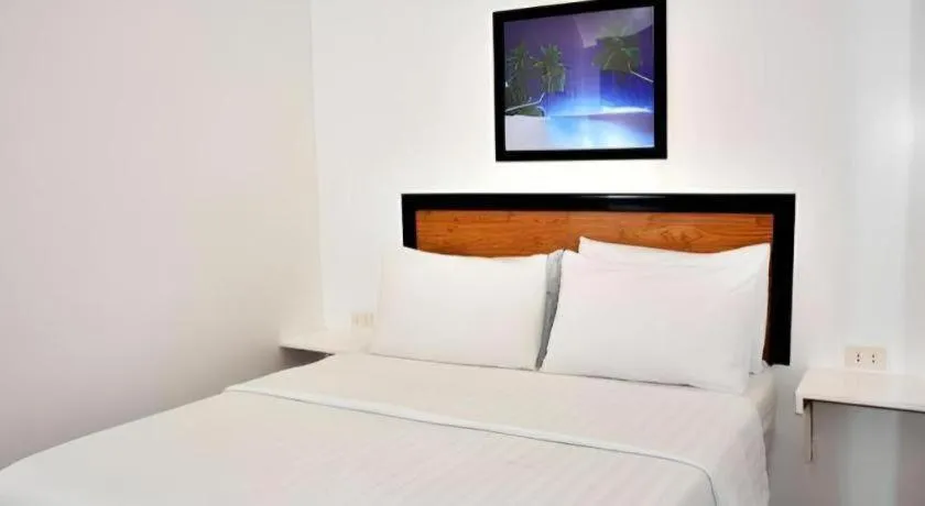 Bed in Steps Garden Resort