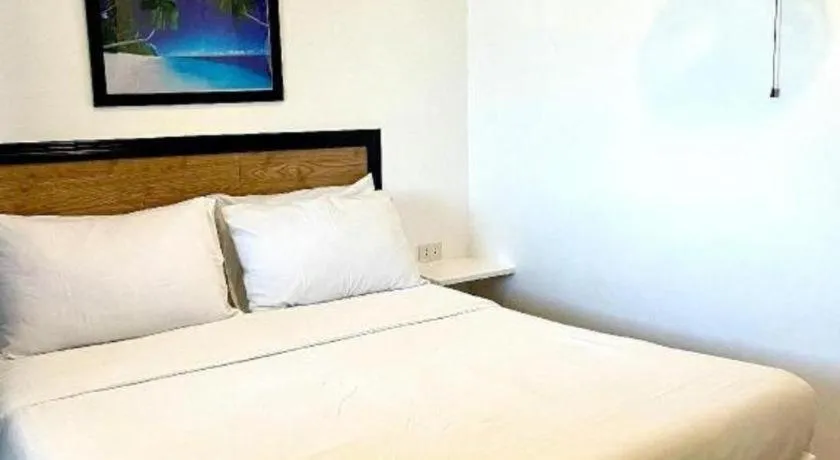 Bed in Steps Garden Resort