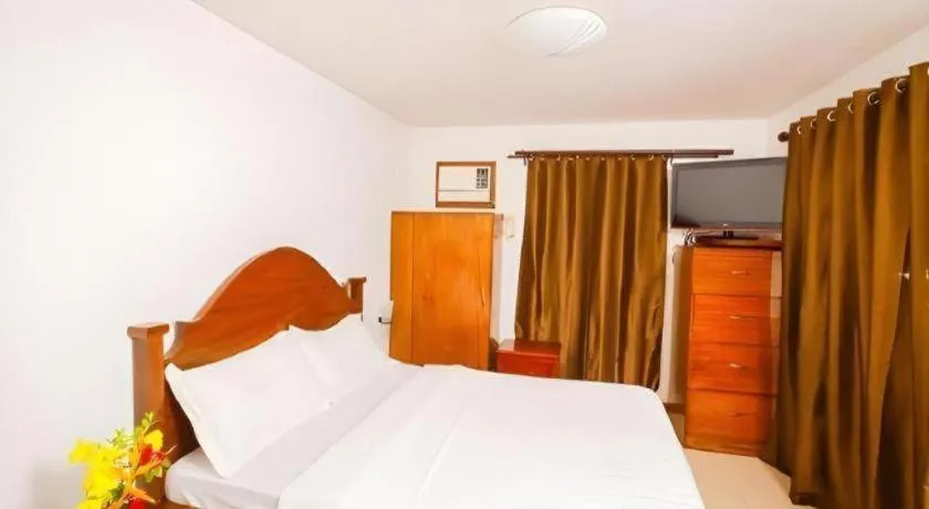 Bed in Steps Garden Resort