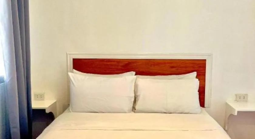 Bed in Steps Garden Resort