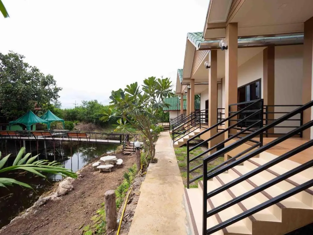 Chiw Rim Chon Resort Pak Chong