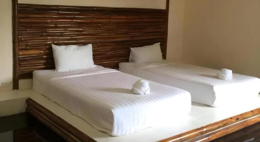 Bed in Baan Pan Din Resort