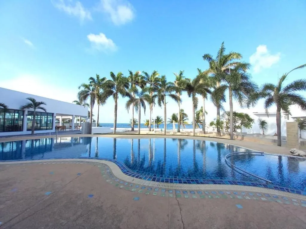 Chaolao Sea Breeze Resort