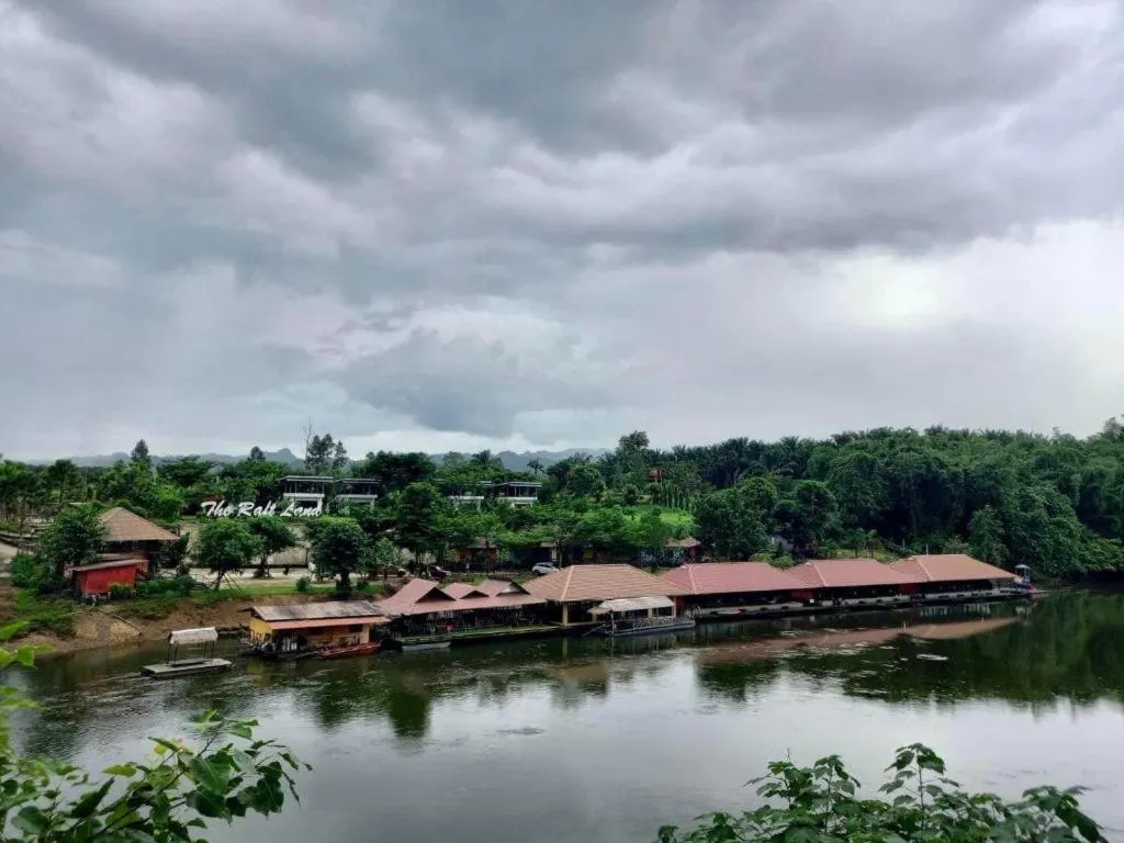 The Raft Land Resort