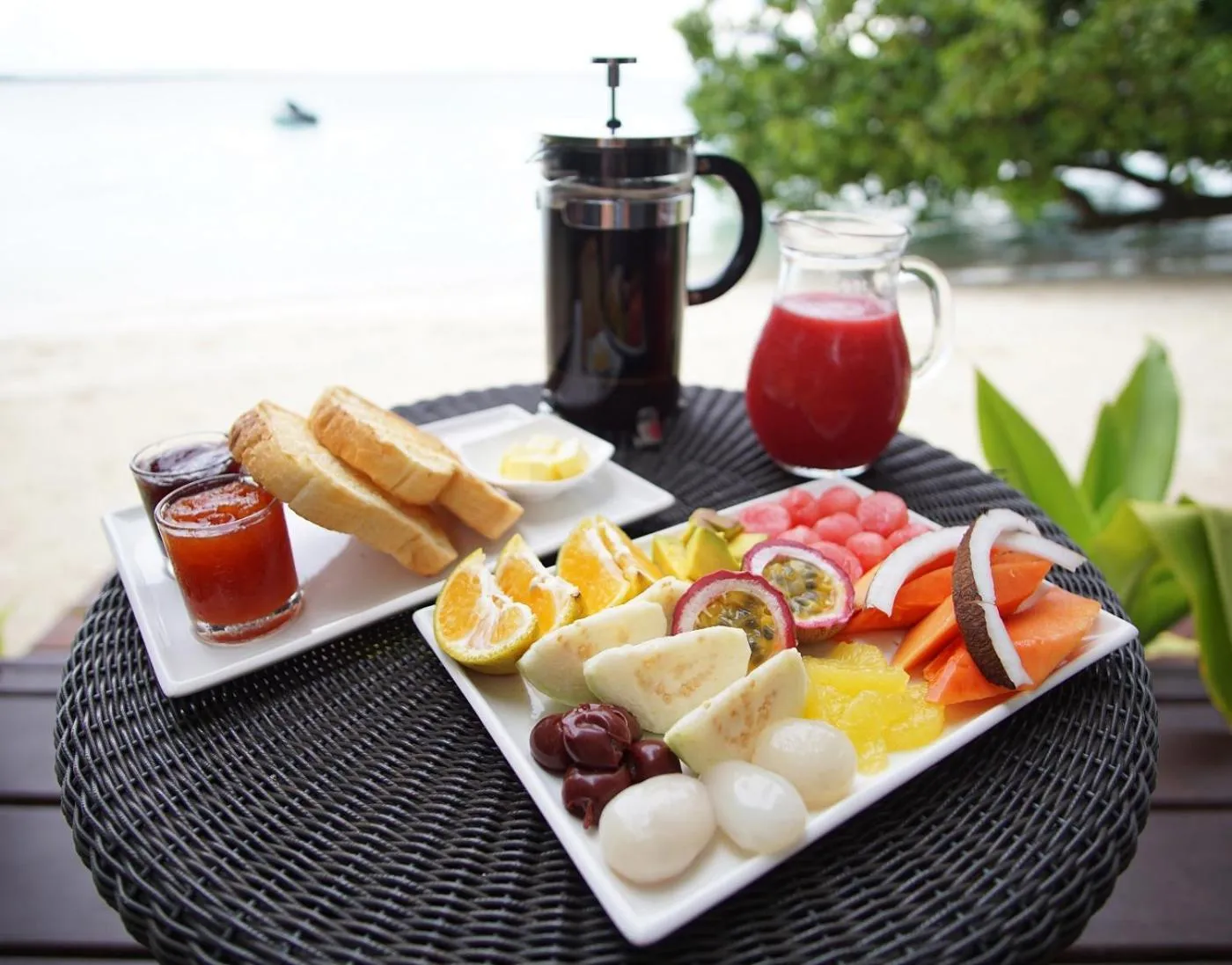 Continental breakfast in Barrier Beach Resort