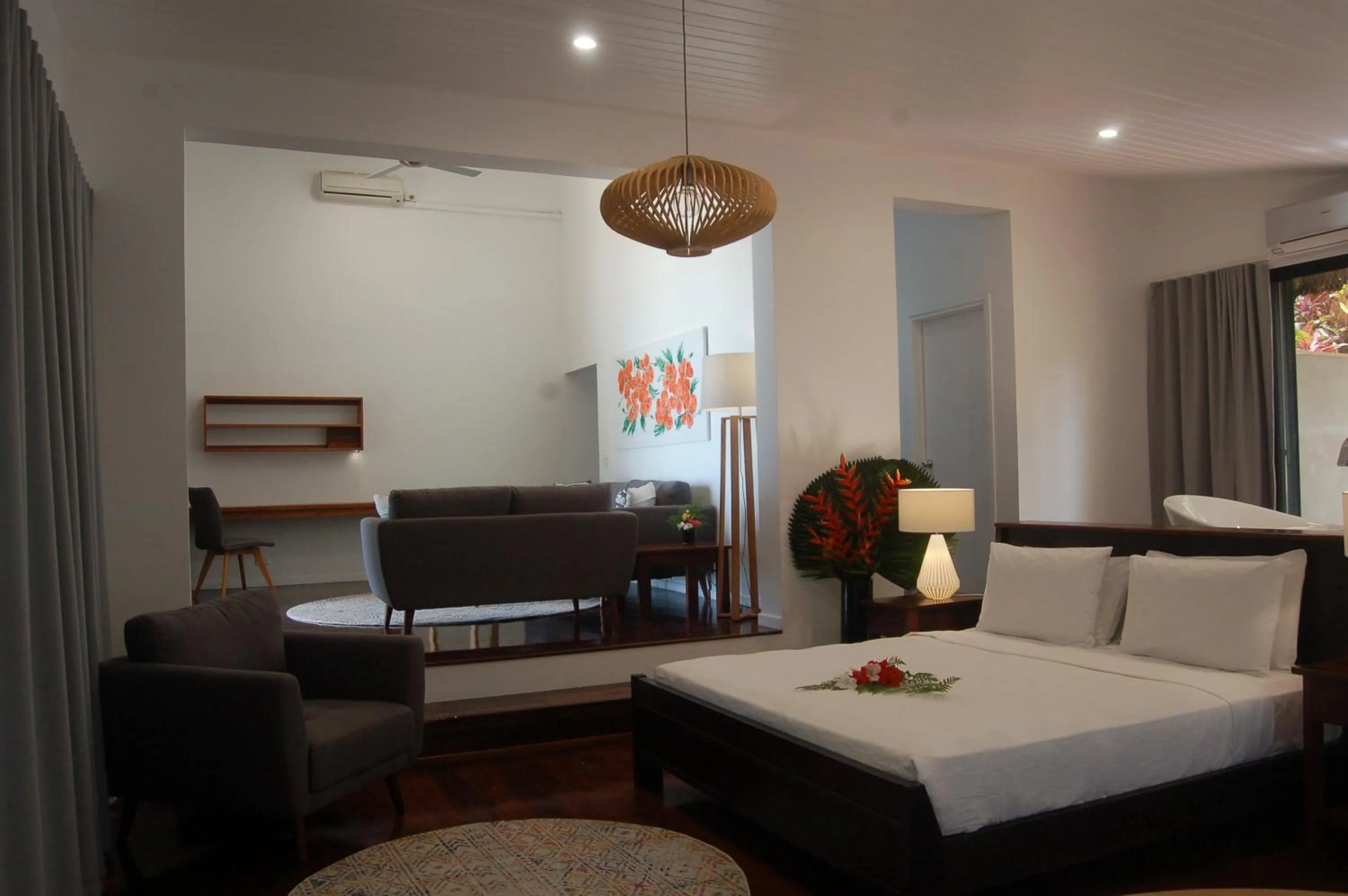 Photo of the whole room, Bed in Barrier Beach Resort