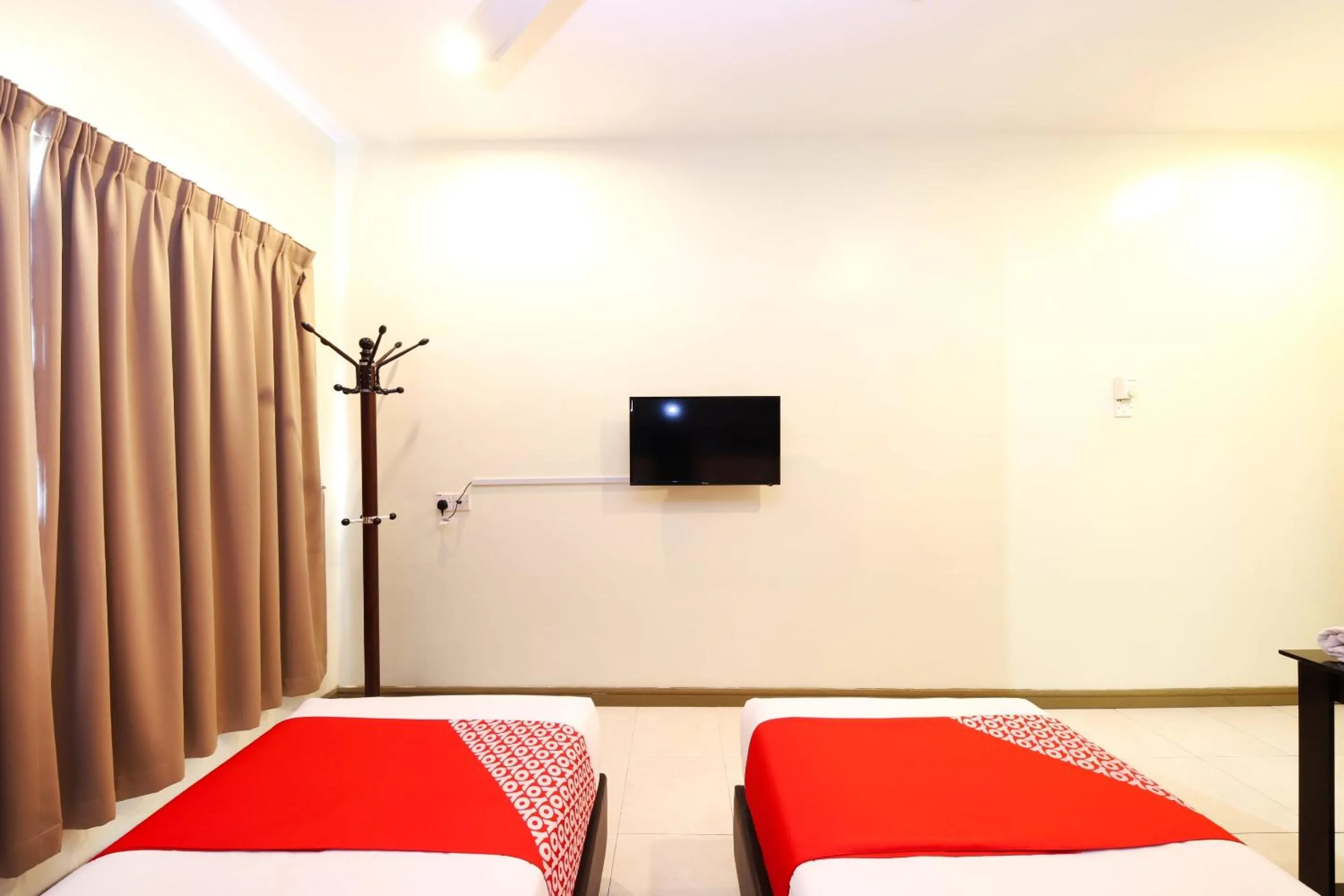 Bedroom, Bed in Collection O Batu Ferringhi Beach formerly ESQ Ferringhi