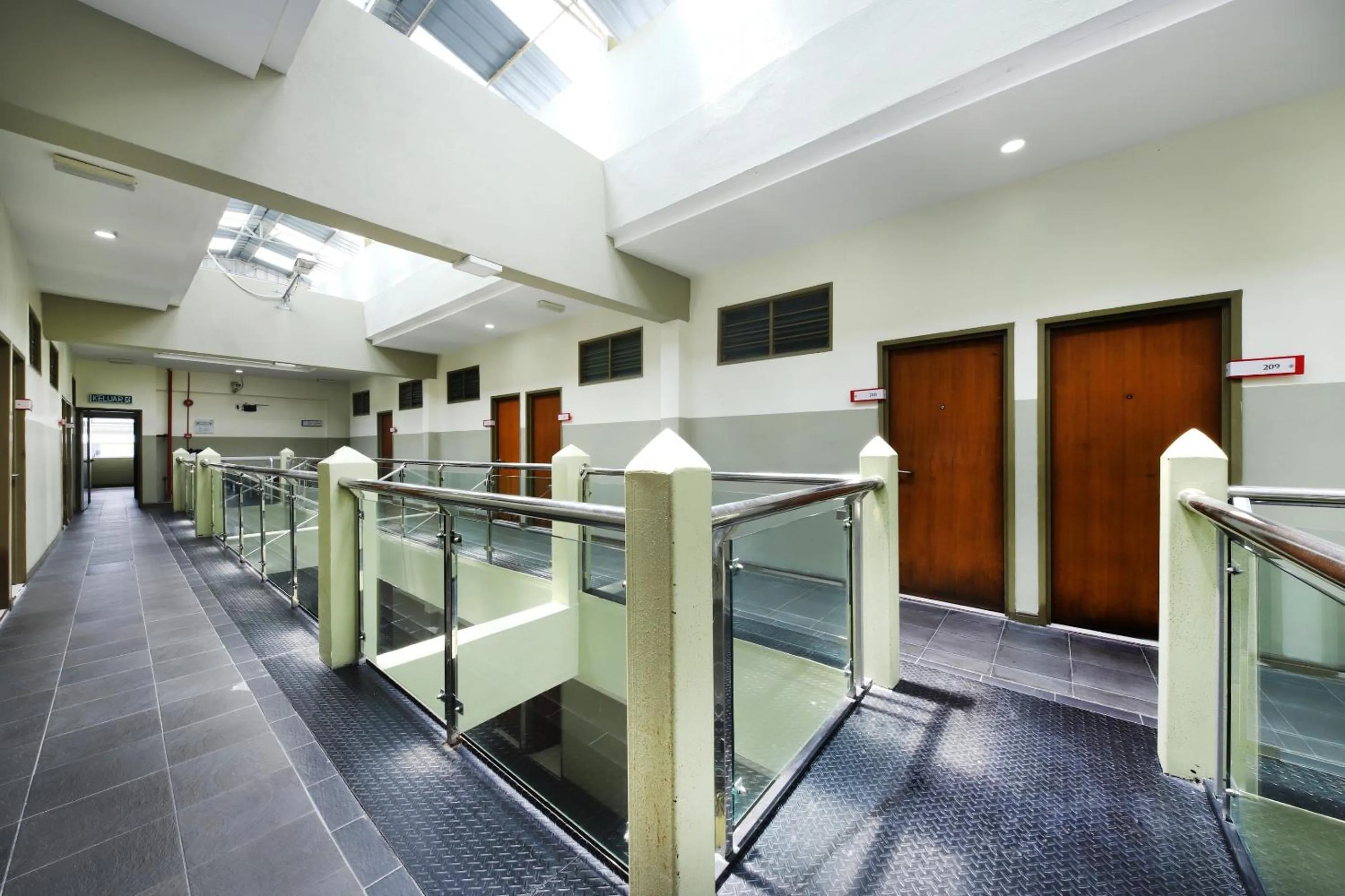 Lobby or reception in Collection O Batu Ferringhi Beach formerly ESQ Ferringhi