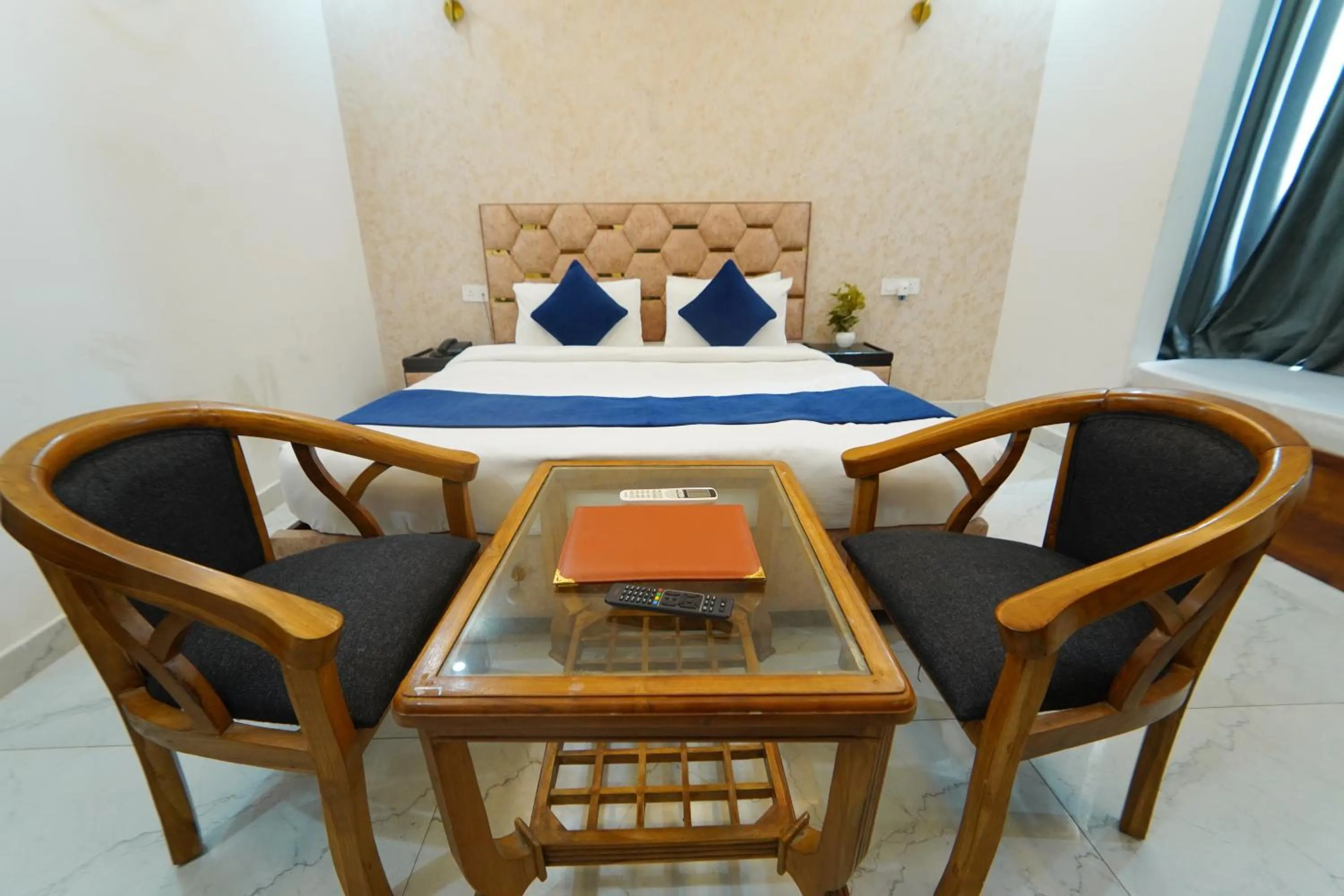 Bedroom in MK Regency