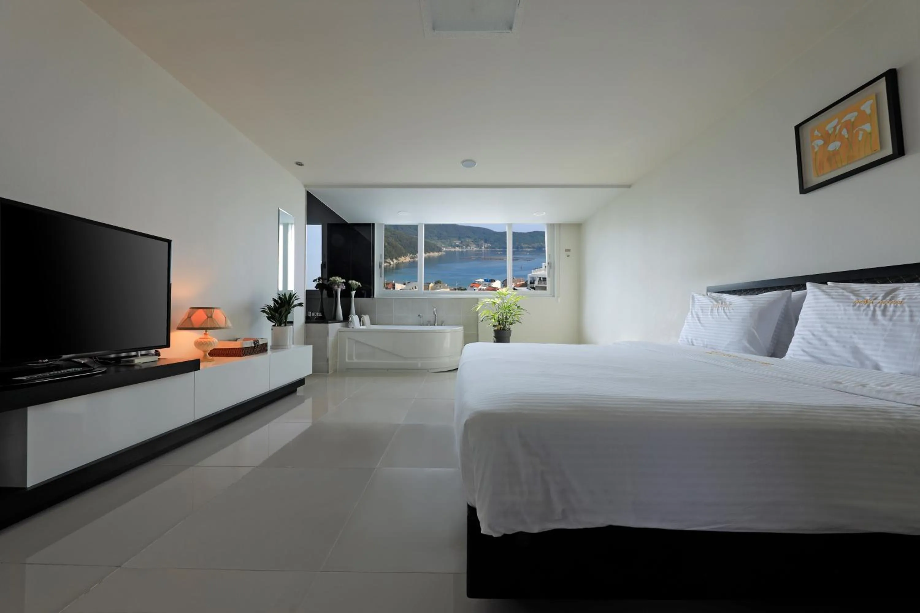 Bed in Doya Hotel Geoje