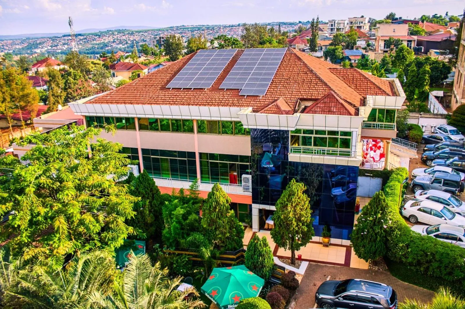 Restaurant/places to eat in Olympic Hotel