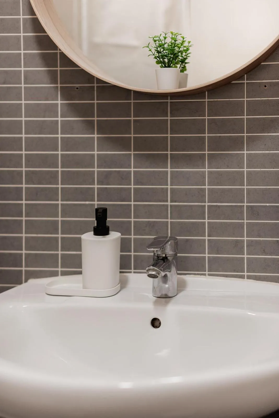 Apartamentos FV Flats Valencia - Mestalla 5