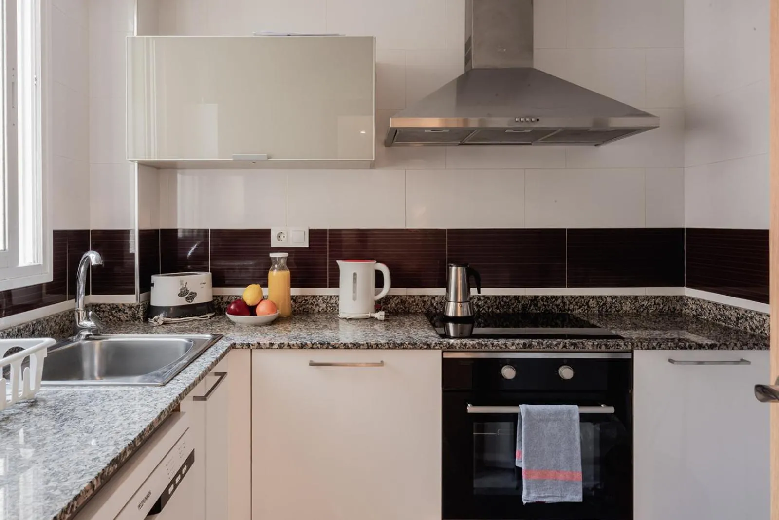 Apartamentos FV Flats Valencia - Mestalla 5