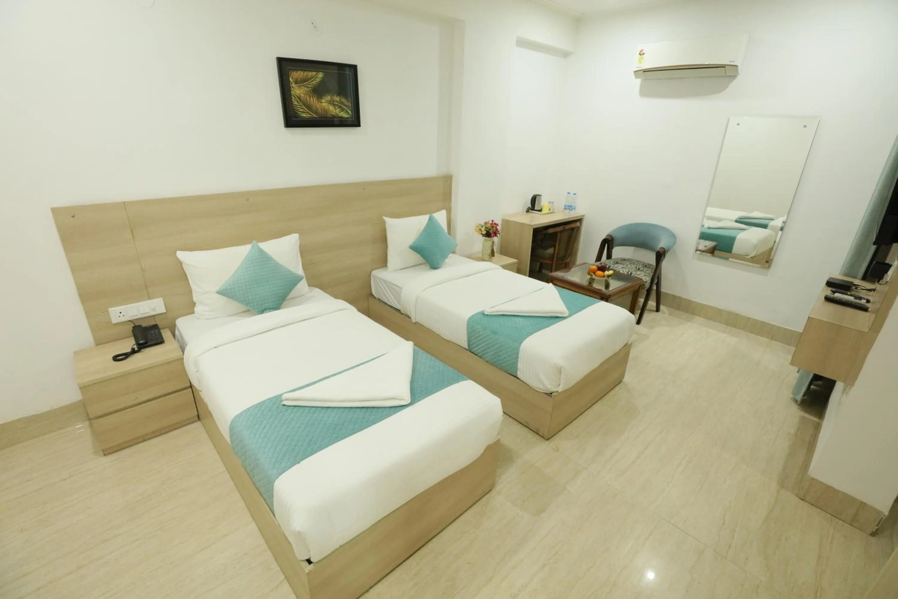 Bedroom, Bed in CORPORATE STAYS-Golf Course Road
