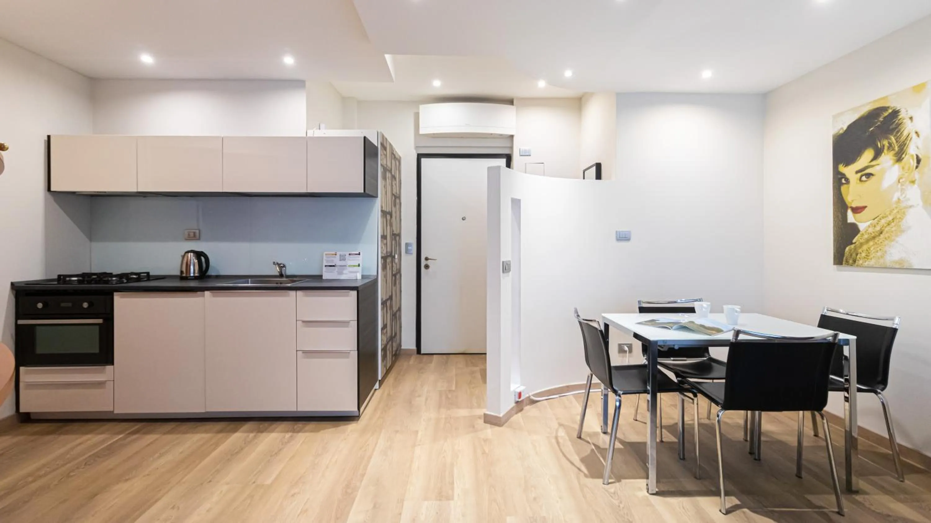 Kitchen or kitchenette in Italianway Easy - Gian Galeazzo 7