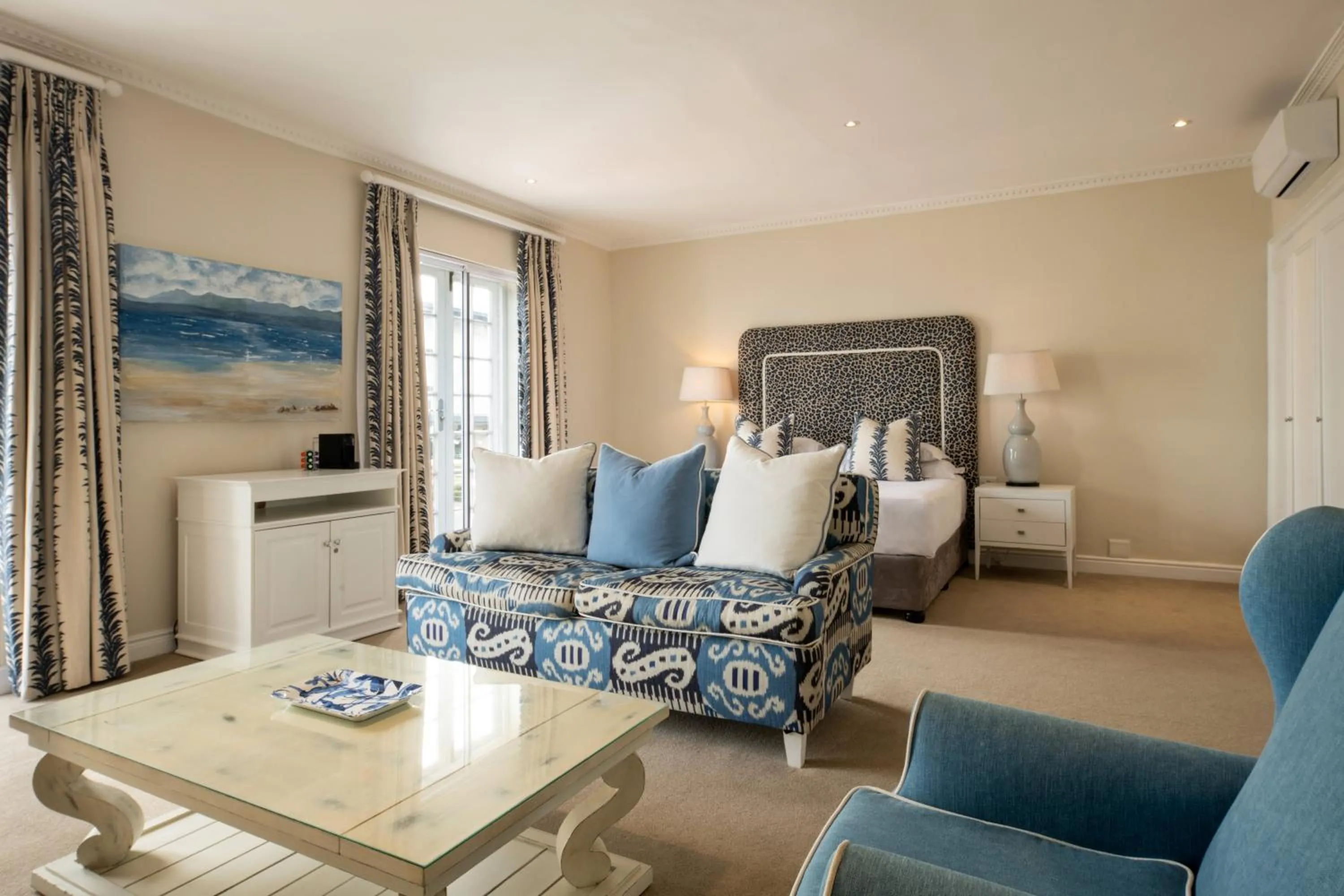 Bedroom in The Marine Hermanus