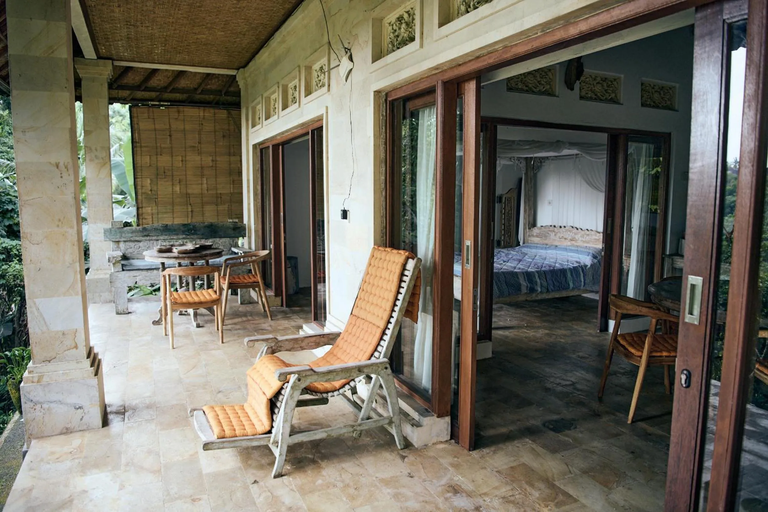 Patio in Lembah Sentosa