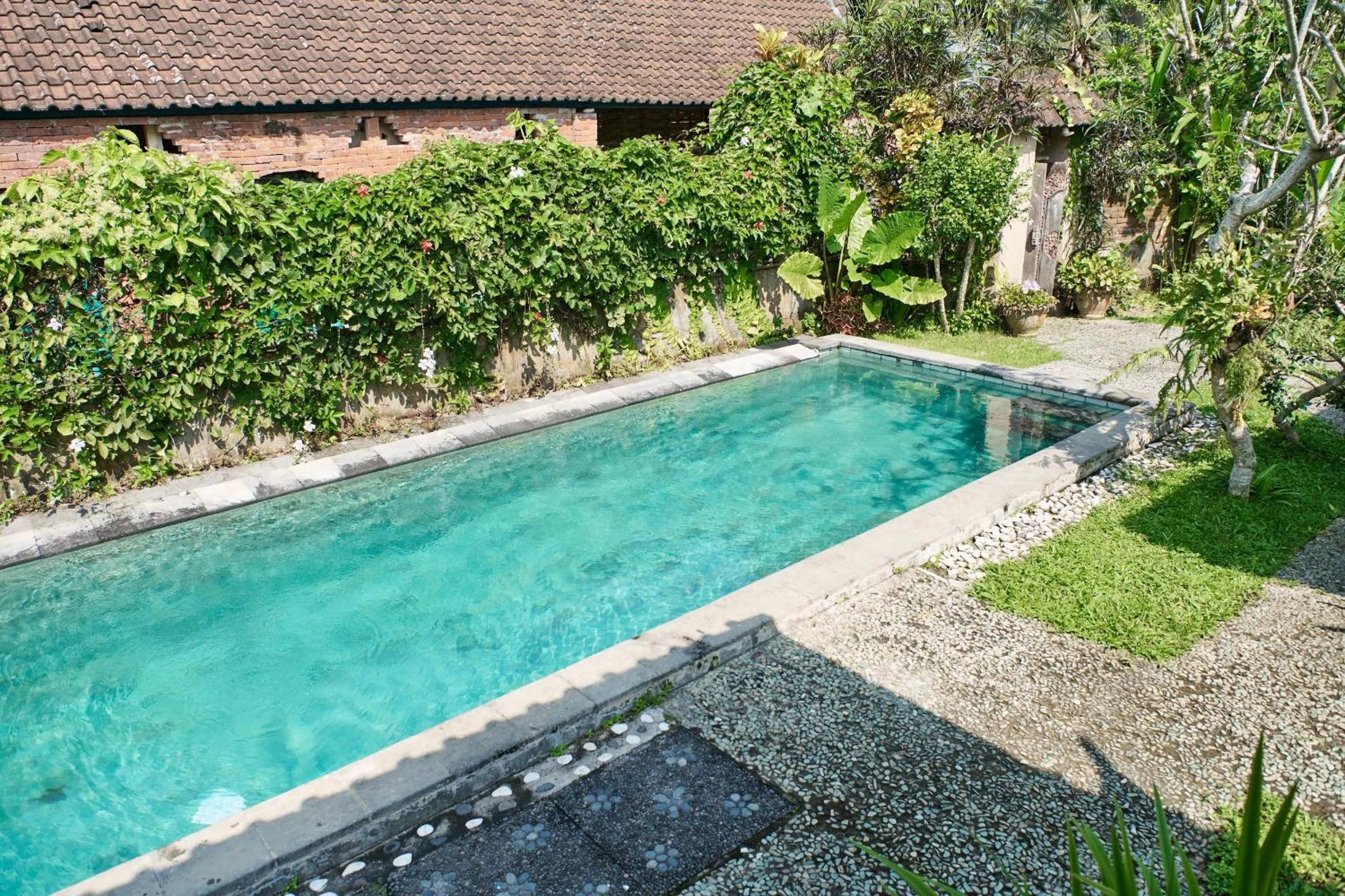 Swimming pool in Lembah Sentosa