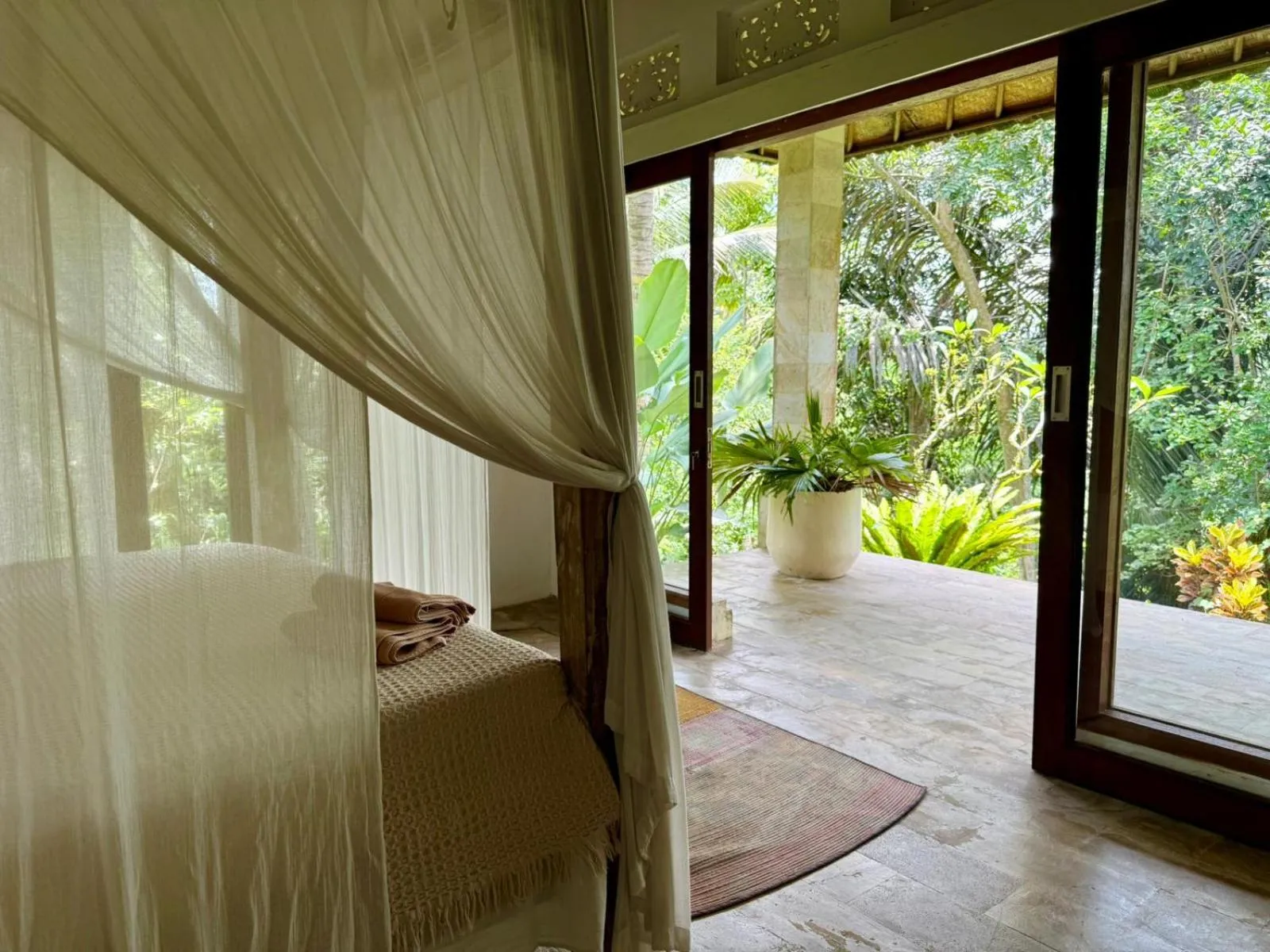 Bedroom, Bed in Lembah Sentosa