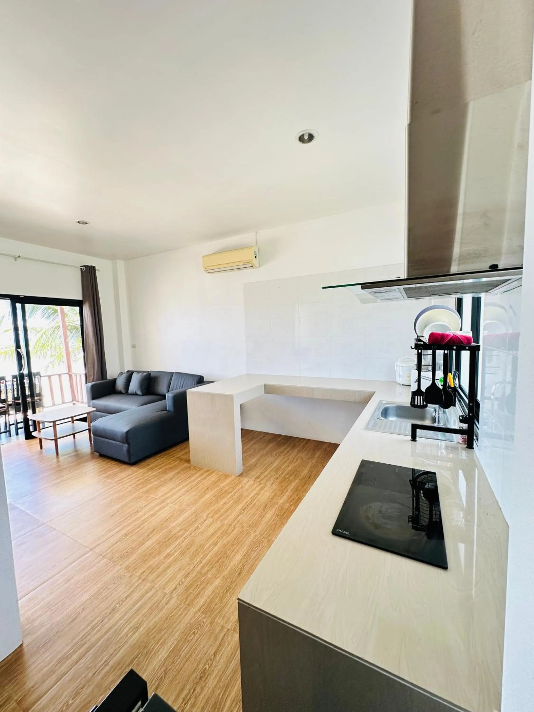 Kitchen or kitchenette in The Scenery Beach Resort