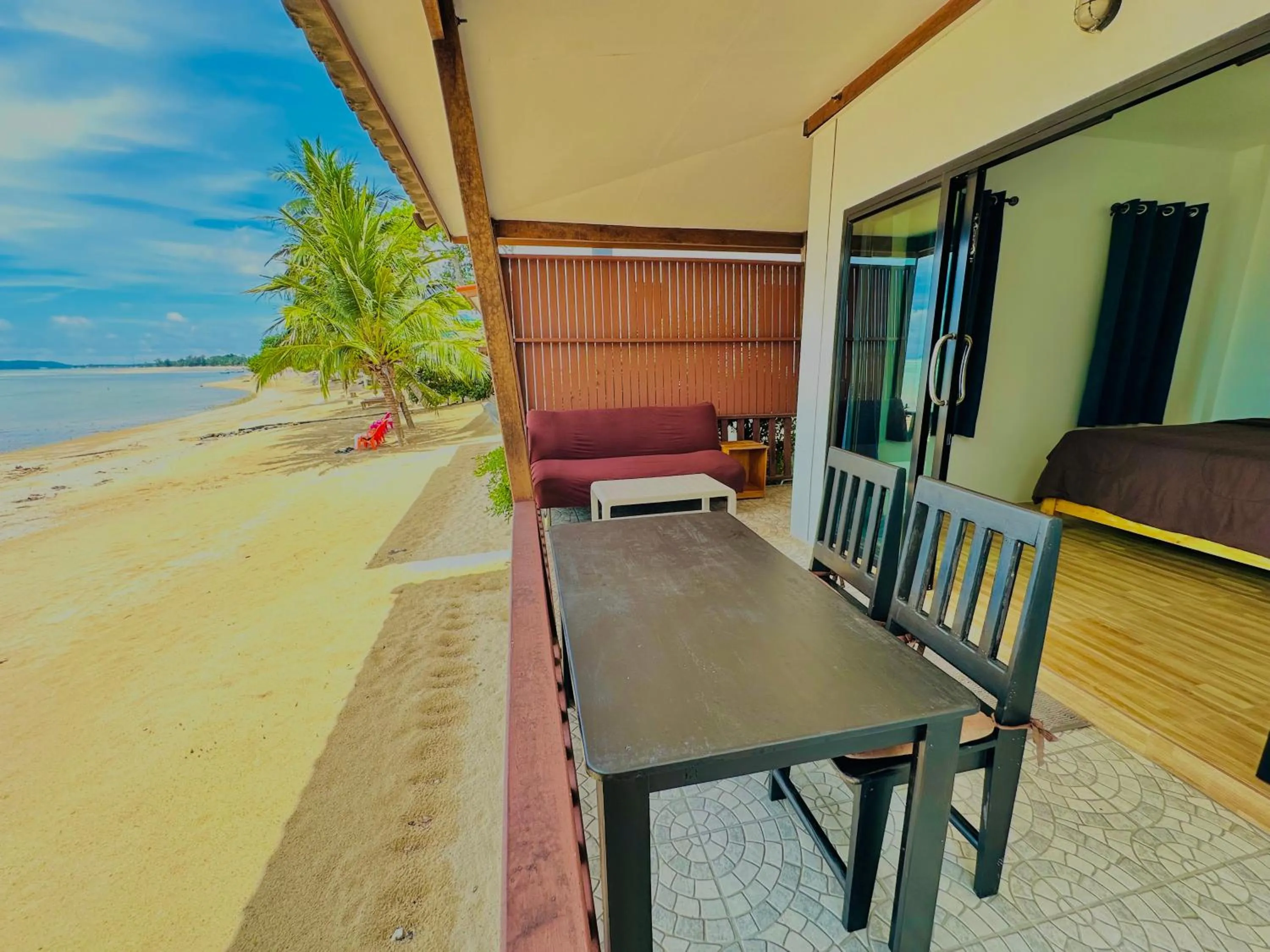 Day in The Scenery Beach Resort