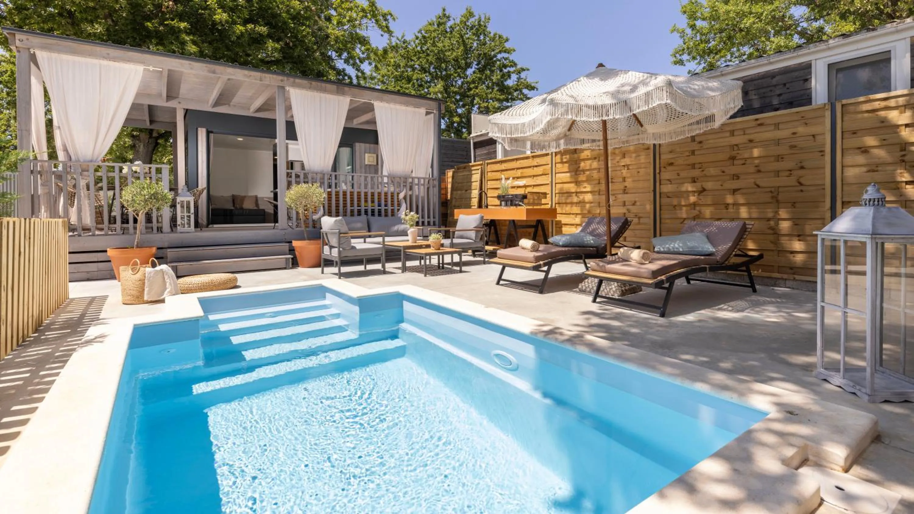 Swimming pool in Polidor Camping Resort